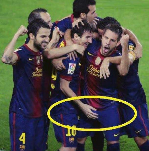 messi_toca_bultos.jpg