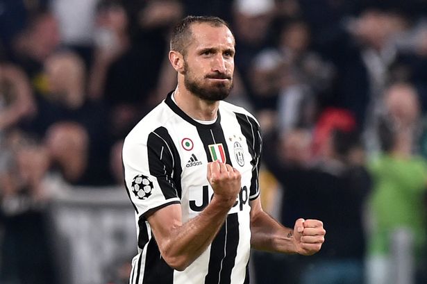 Juventus_Giorgio_Chiellini_celebrates_scoring_their_third_goal.jpg