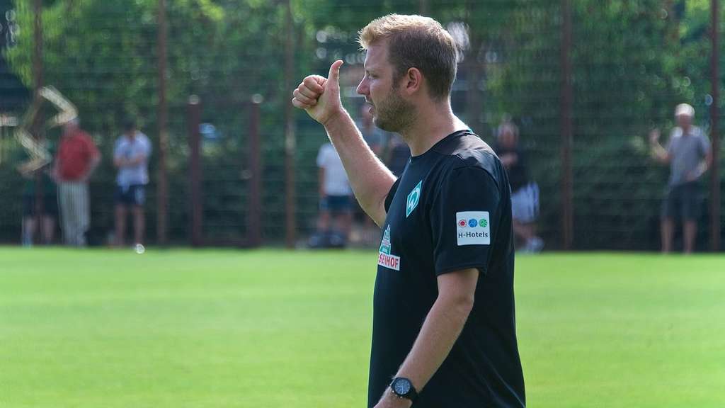 2011764173_florian_kohfeldt_werder_bremen_trainer_1bjpGT4a7.jpg