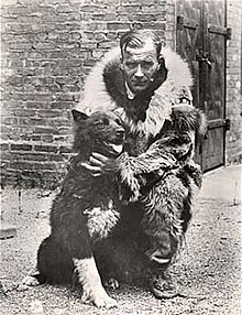 220px_Gunnar_Kaasen_with_Balto.jpg