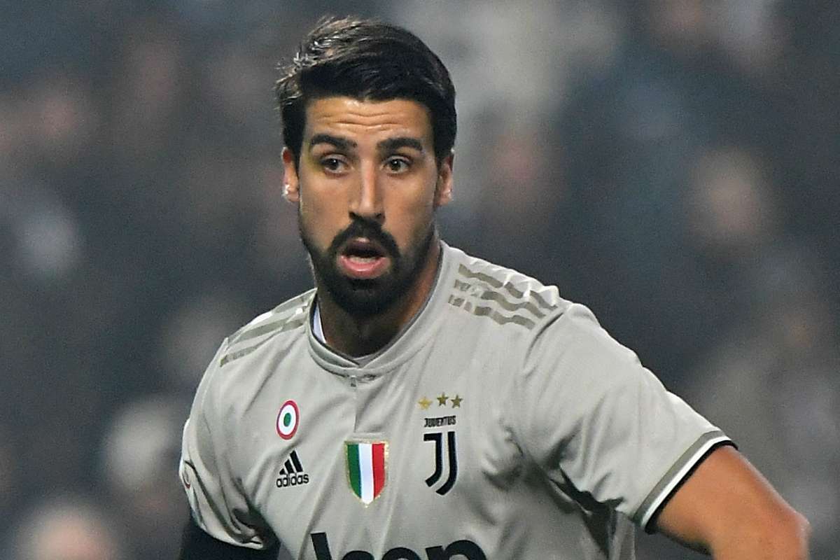 sami_khedira_juventus_2018_19_1mu6p0xbaxjjf1g7ps7azi7gqw.jpg