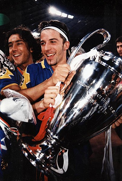 Juventus_FC___Champions_League_1995_96___Alessandro_Del_Piero_e_Paulo_Sousa.jpg