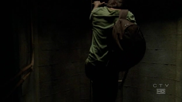Lost.S03E14.HDTV.XViD_Caph.avi_001446151.jpg