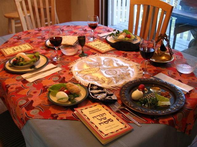 seder__Small_.jpg