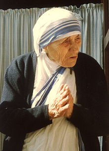 220px_Mother_Teresa.jpg