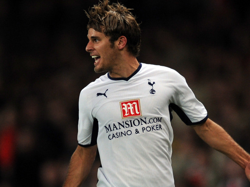 David_Bentley_celebrates_1430993.jpg