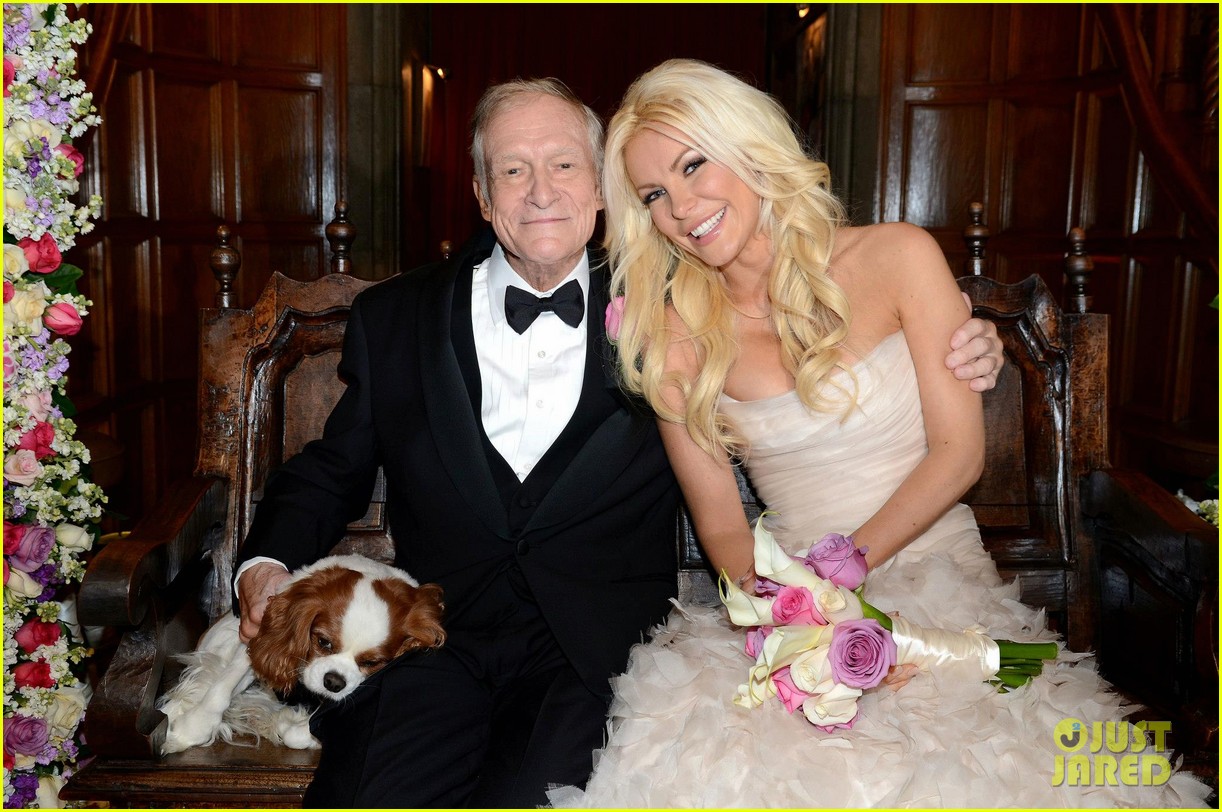 hugh_hefner_crystal_harris_wedding_pictures_revealed_02.jpg