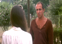 tumblr_m50czck7Nb1qidsi0o1_250.gif