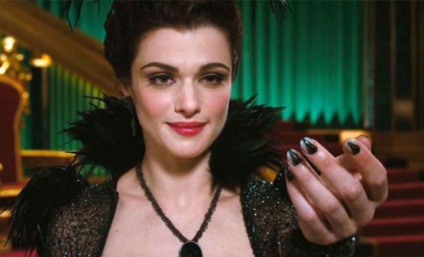 rachel_weisz_in_oz_the_great_and_powerful_2013_movie_image_2_0_0.jpg