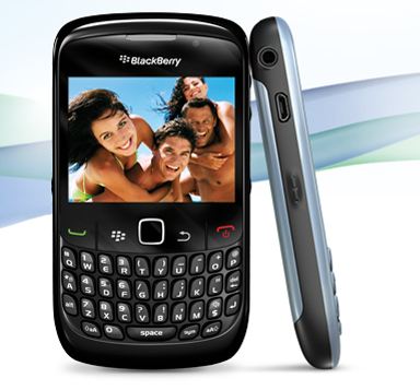 blackberry_8520_579066711.jpg