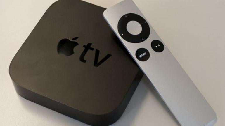Apple_TV_with_remote.jpg