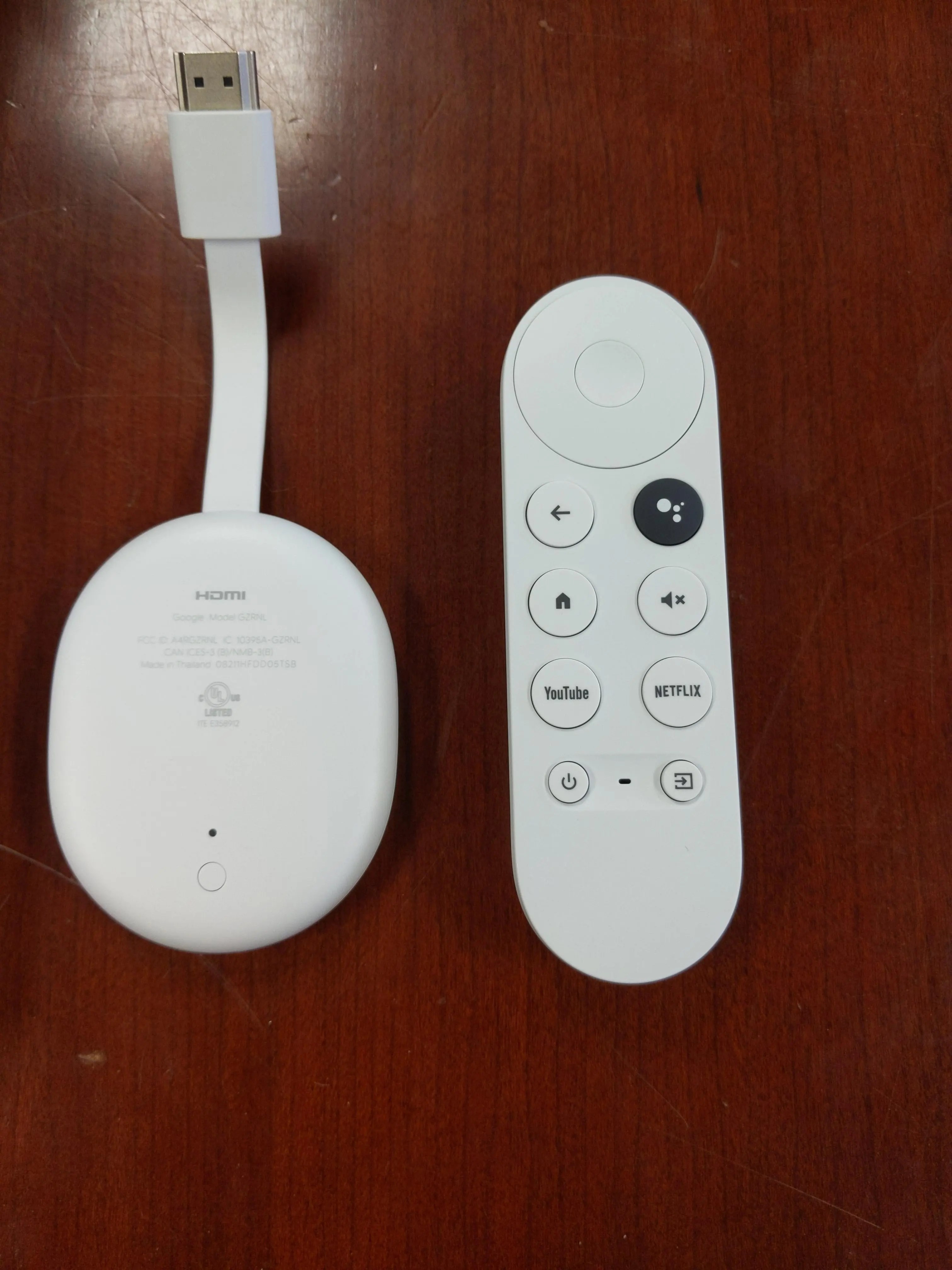 chromecast_google_tv_unboxing_4.jpg