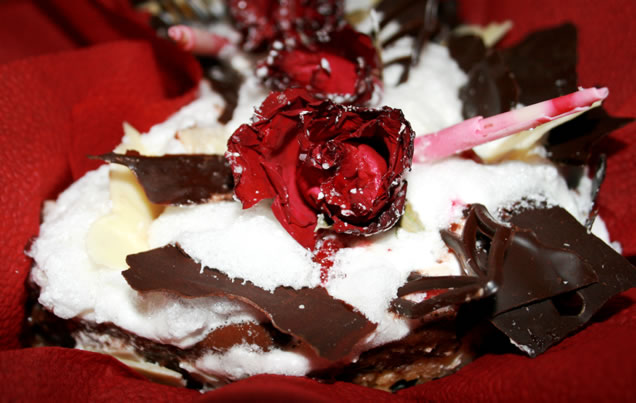 rose_cake_natiafor.jpg