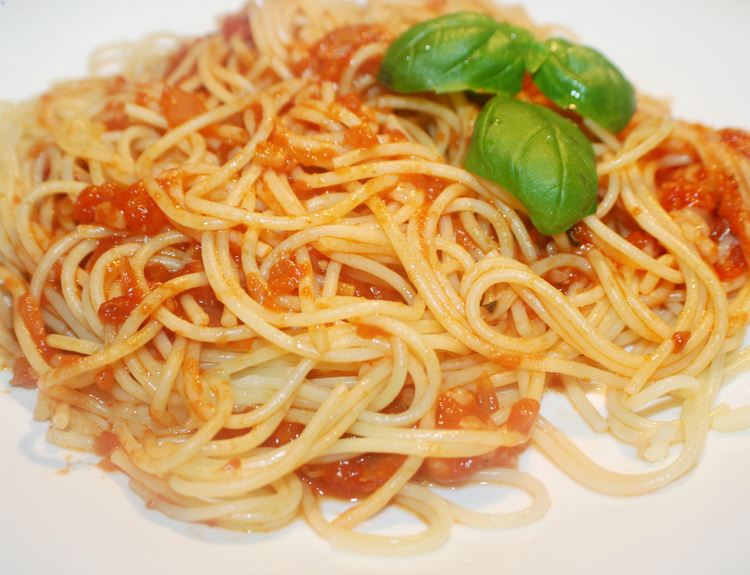 pastanapoletana.jpg