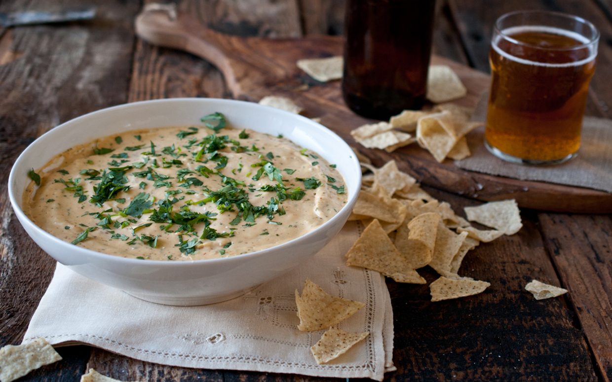 Chipotle_Beer_Cheese_Dip.jpg