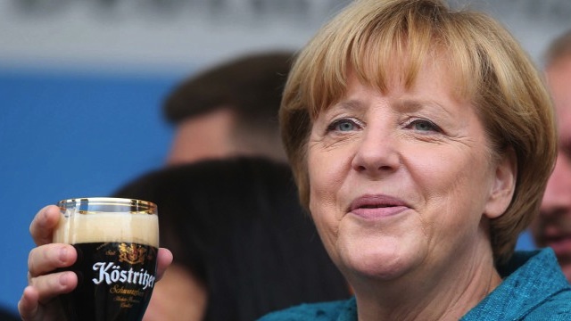 merkel_beer_000_ARP3651740_640.jpg