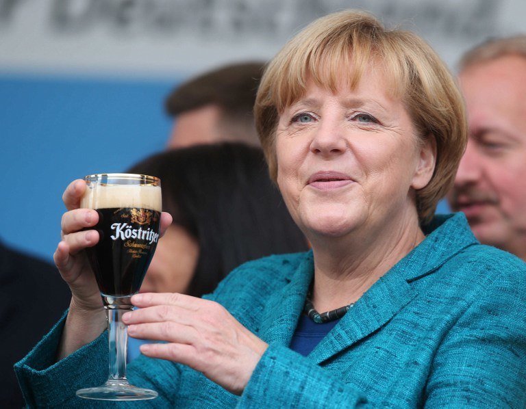 merkel_beer_000_ARP3651740.jpg