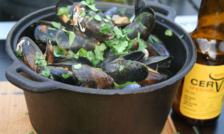 cooking_mussels_on_campin_010.jpg