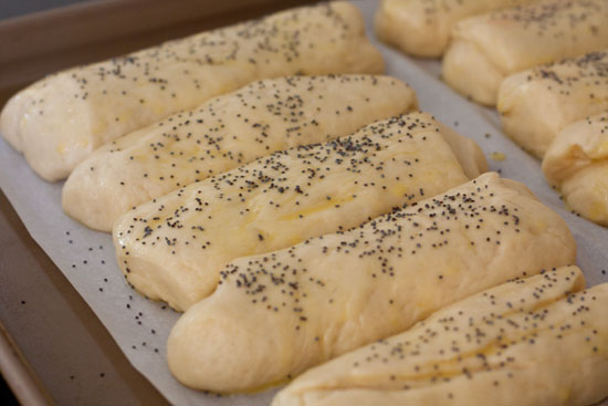 hotdogbun25.jpg