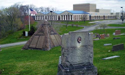 20cov_charles_russell_gravevyterwtr.jpg
