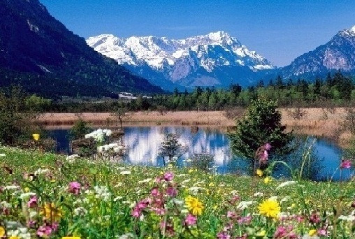 Loisach_River__Wetterstein_Mountains__Eschenlohe__Germany.jpg