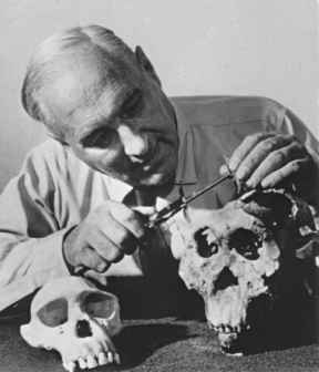 Louis_Leakey.jpg