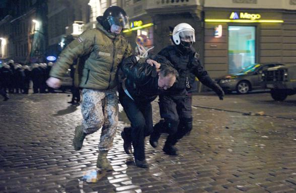 LATVIA_POLITICS_ECO_153718g.jpg