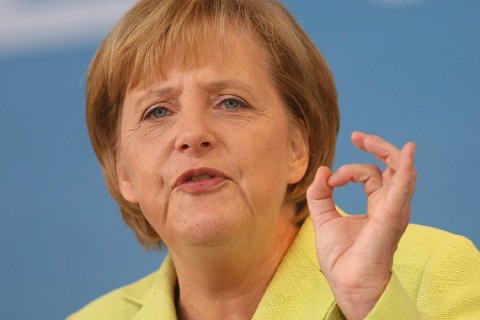cdu_merkel_DW_Bayer_900008g.jpg