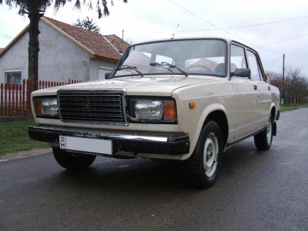 lada_2107_1500_03.jpg