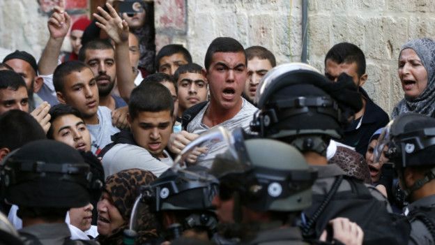 150913081435_al_aqsa_clashes_2_624x351_afp_nocredit.jpg