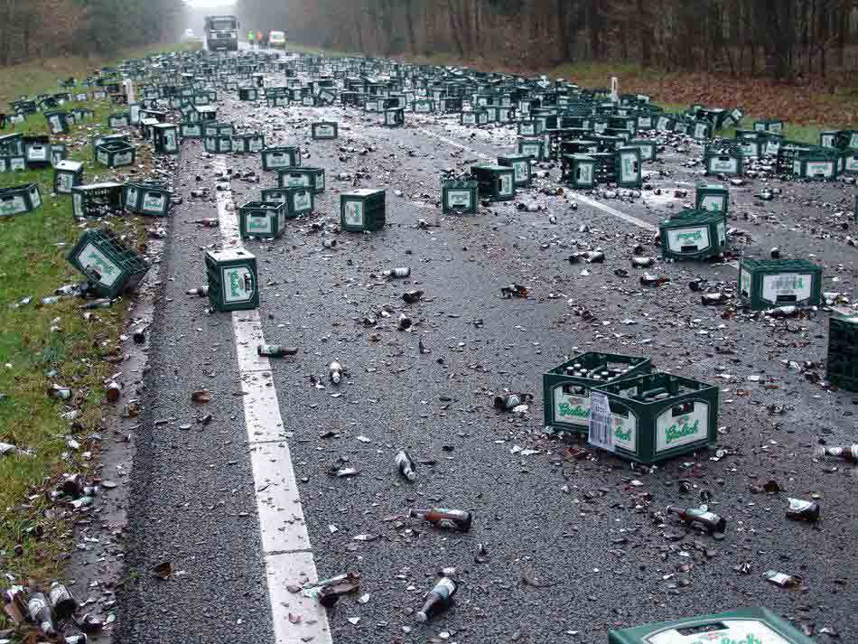 MultipleDeathAutobahnCrash.JPG
