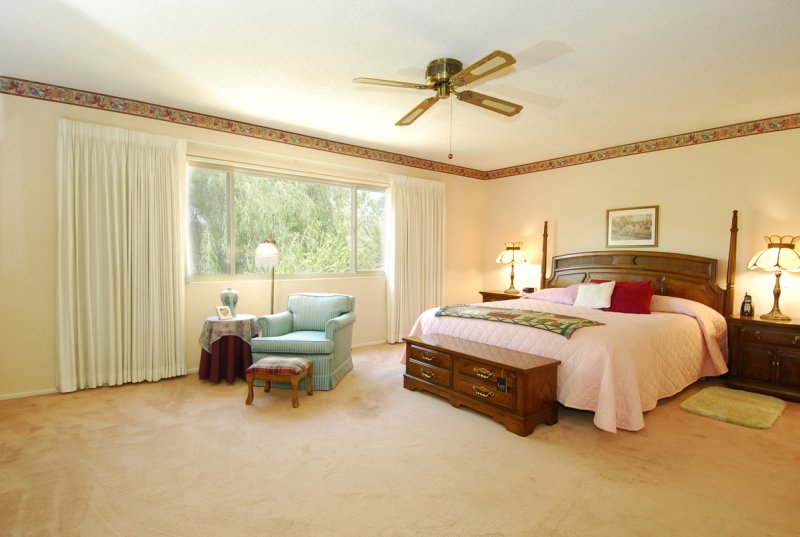 MasterBedroom1.jpg