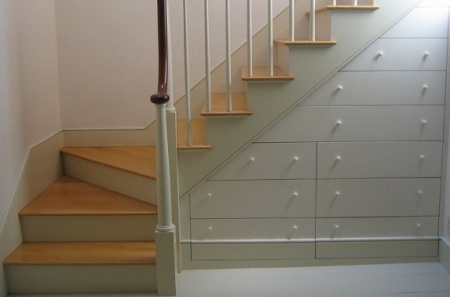 safety_of_interior_stairs.jpg