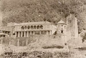 300px_Palace_of_Prince_Eristov_in_Akhal_Gori__28A_29_1_.jpg