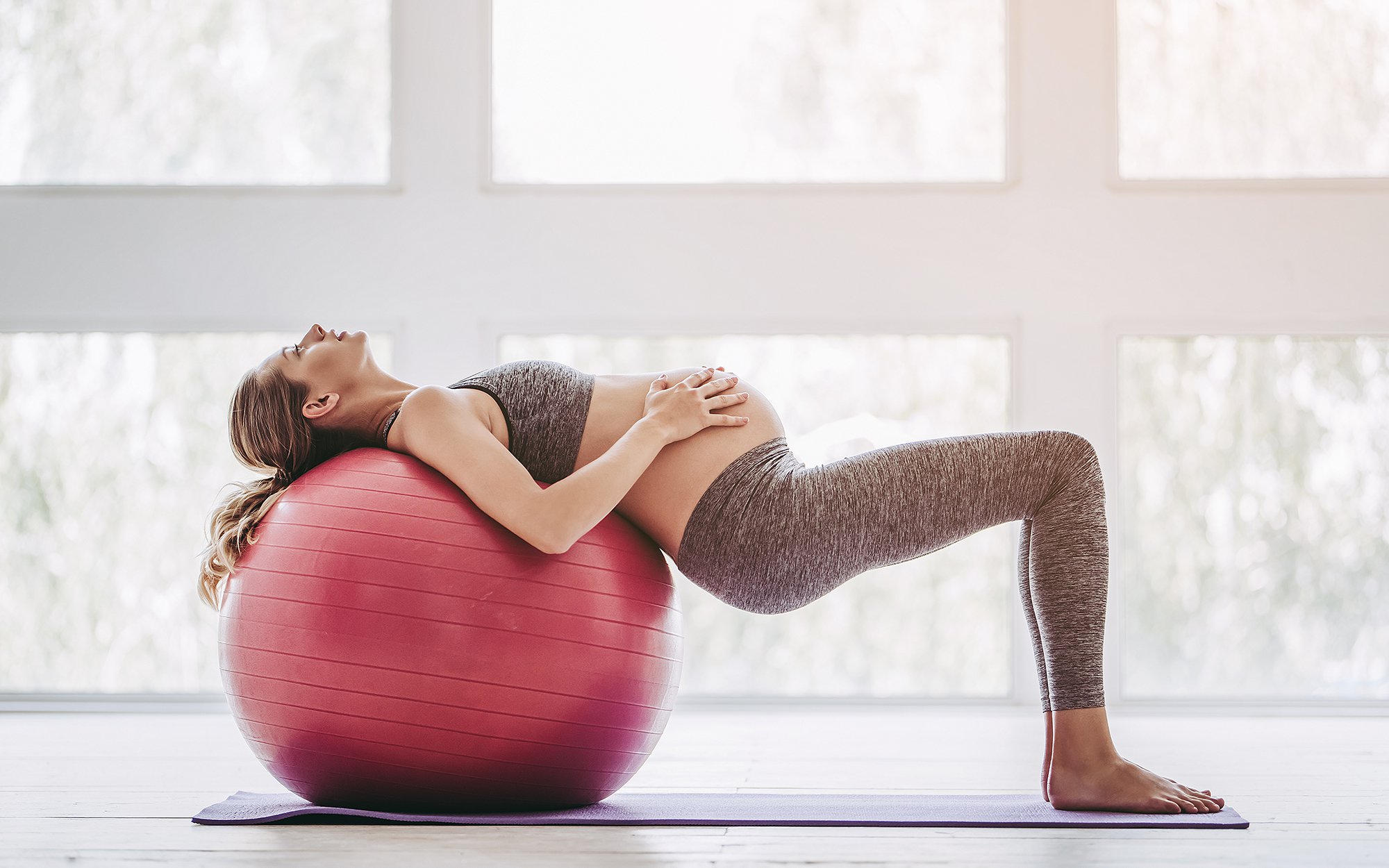 Pregnant_woman_stretching.original.jpg