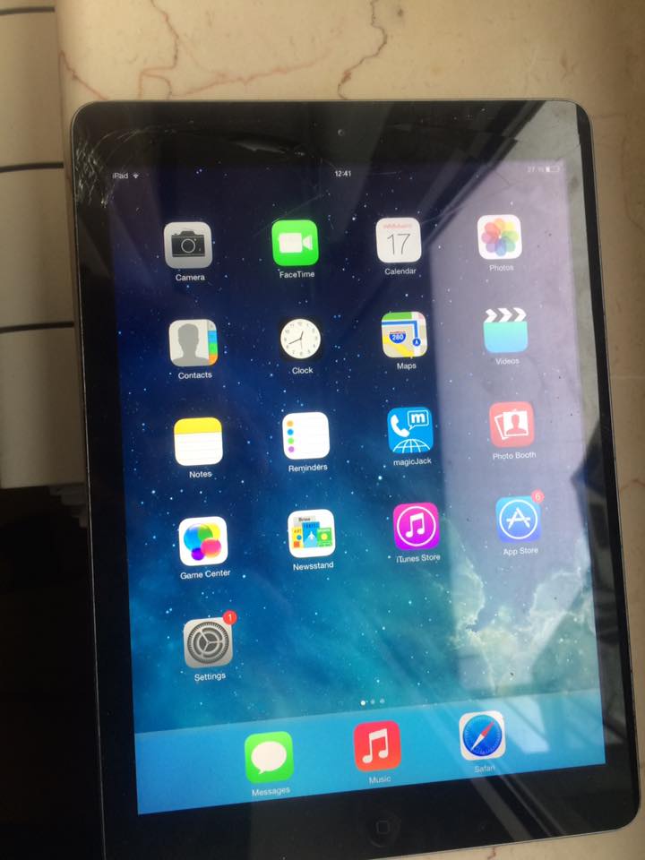 14716118_325382947822765_9052225794696604828_n.jpg