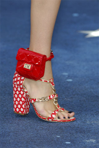 Chanel_20Ankle_20Wallet.jpg
