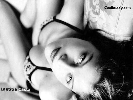 laeticia_casta.jpg