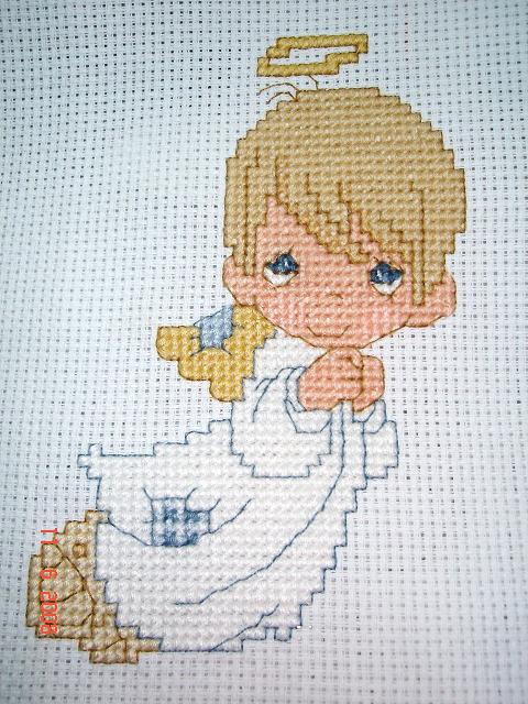 Boy_Angel_cross_stitch.jpg