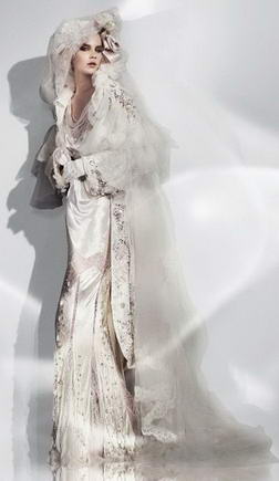 galliano.jpg