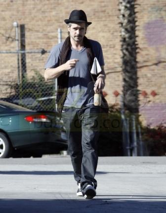091218oacp_colinfarrell_001.jpg