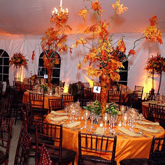 autumn_wedding_centerpieces.jpg