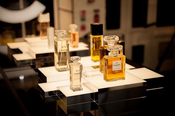 chanel_christmas_2012_p6.jpg