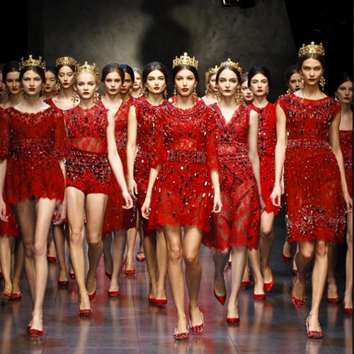 Dolce_Gabbana_Woman_Runway_Show_Video_and_Photos_Fall_Winter_2014.jpg
