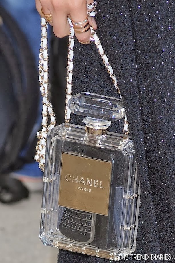 Chanel_Cruise_14_perfume_bottle_bag_Miroslava_Duma.jpg